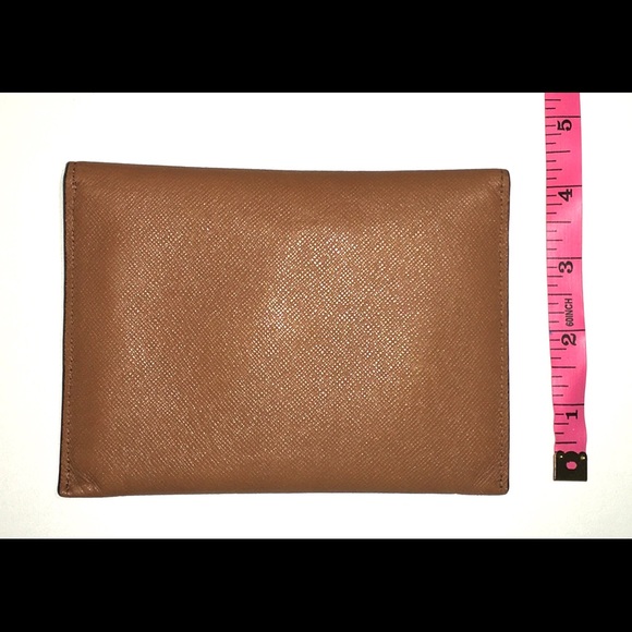 MICHAEL KORS caramel card wallet - Picture 3 of 7